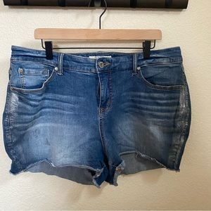 Torrid cut off jean shorts